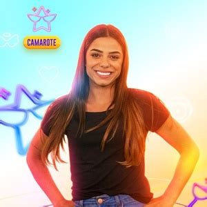 peitos larissa bbb|BBB 23: Larissa deixa peito à mostra em banho